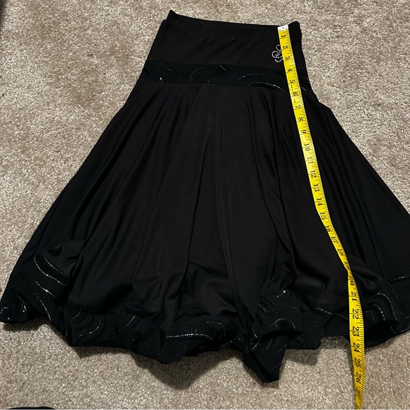 Grad Prix Ballroom Standard practice skirt. Euro size 34.  For 9-11 years girl. - Picture 5 of 6